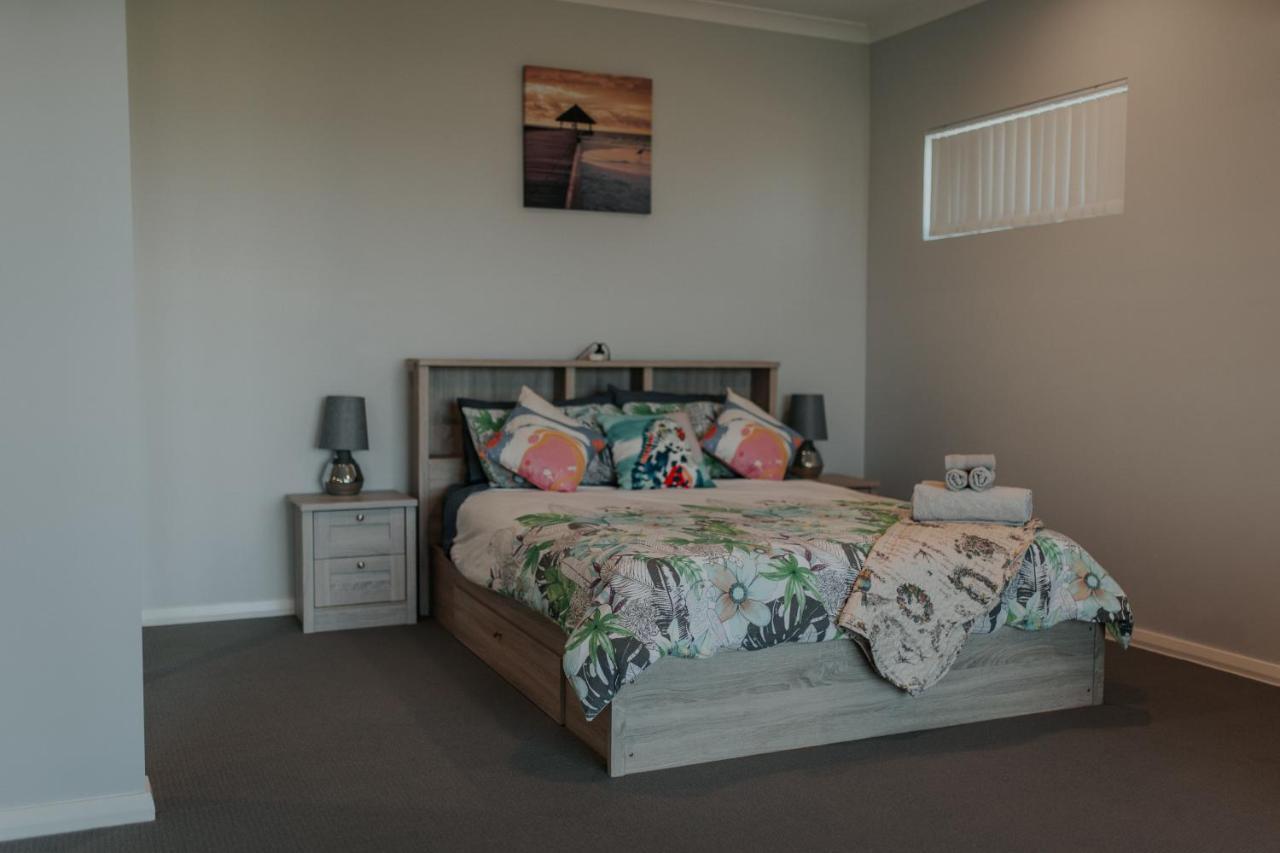 Beach House At Seascapes.. Mandurah Exterior photo